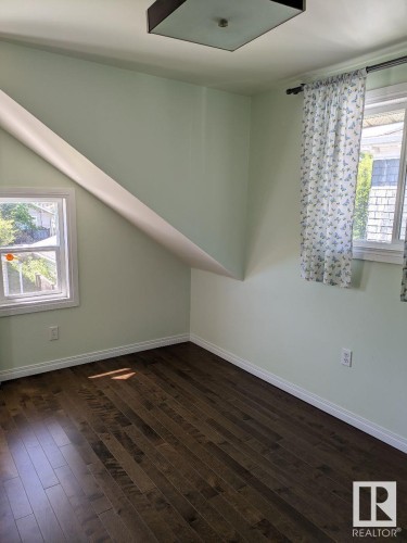 11242 95A Street, Edmonton, AB - Indoor Photo Showing Other Room