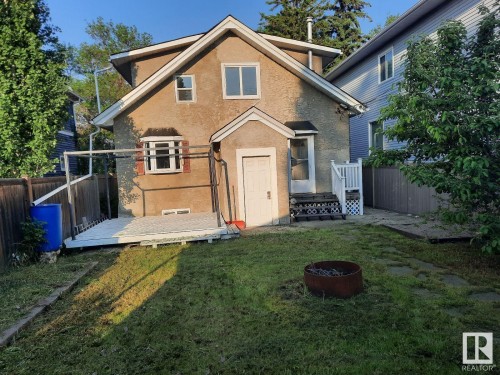 11242 95A Street, Edmonton, AB - Outdoor