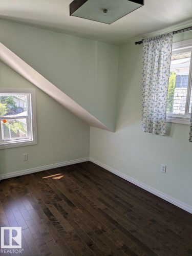 11242 95A Street, Edmonton, AB - Indoor Photo Showing Other Room