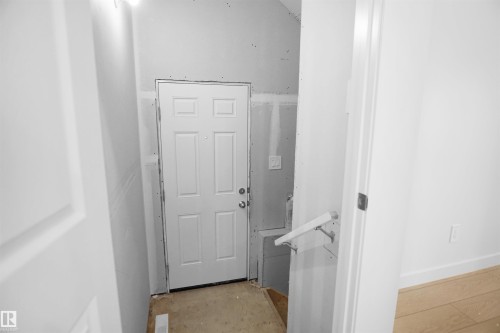 4643 Kinsella Landing, Edmonton, AB - Indoor Photo Showing Other Room