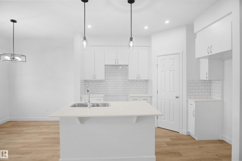 8735 183 Avenue, Edmonton, AB - Indoor Photo Showing Kitchen With Upgraded Kitchen