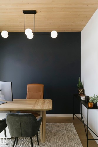 9079 Elves Loop, Edmonton, AB - Indoor