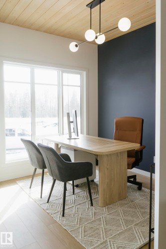 9079 Elves Loop, Edmonton, AB - Indoor Photo Showing Dining Room