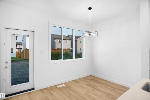 22920 82 Avenue, Edmonton, AB - Indoor Photo Showing Other Room