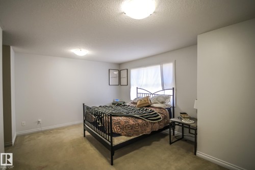 #2 1501 8 Ave, Cold Lake, AB - Indoor Photo Showing Bedroom