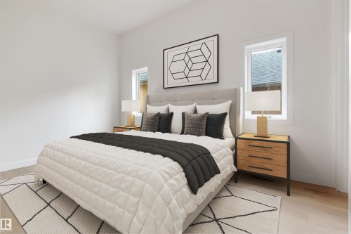 9807 90 Avenue, Edmonton, AB - Indoor Photo Showing Bedroom