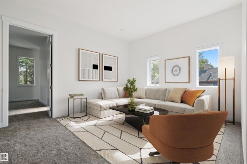 9807 90 Avenue, Edmonton, AB - Indoor Photo Showing Living Room
