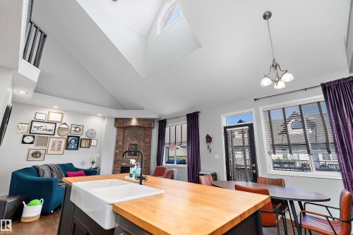 24 4821 Terwillegar Common, Edmonton, AB - Indoor