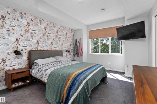 24 4821 Terwillegar Common, Edmonton, AB - Indoor Photo Showing Bedroom