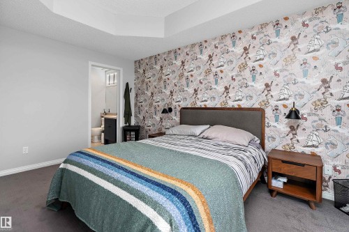 24 4821 Terwillegar Common, Edmonton, AB - Indoor Photo Showing Bedroom