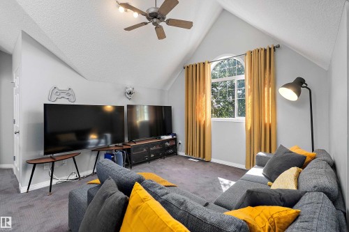 24 4821 Terwillegar Common, Edmonton, AB - Indoor Photo Showing Living Room