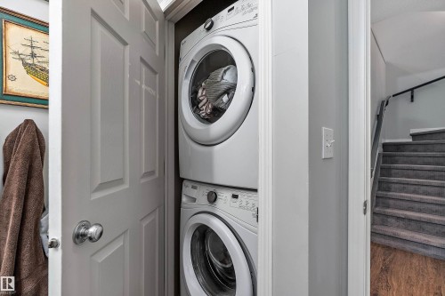 24 4821 Terwillegar Common, Edmonton, AB - Indoor Photo Showing Laundry Room