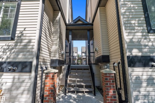 24 4821 Terwillegar Common, Edmonton, AB - Outdoor