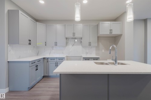 84 PENN Place  Spruce Grove, AB T7X 2W7