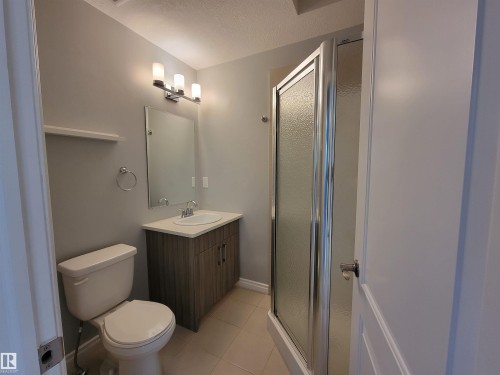 1-4 8514 83 Avenue, Edmonton, AB - Indoor Photo Showing Bathroom