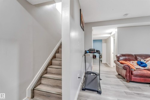 5108 146 Avenue, Edmonton, AB - Indoor Photo Showing Other Room