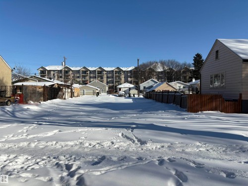 11331 84 St Street Nw, Edmonton, AB 