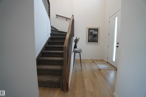 5557 Schonsee Drive, Edmonton, AB - Indoor Photo Showing Other Room