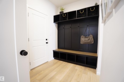 5557 Schonsee Drive, Edmonton, AB - Indoor Photo Showing Other Room