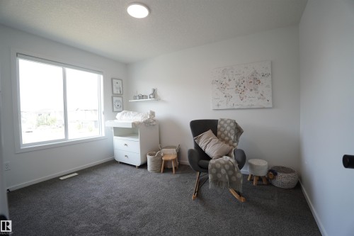 5557 Schonsee Drive, Edmonton, AB - Indoor