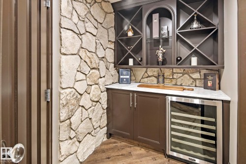 2767 Wheaton Drive, Edmonton, AB - Indoor Photo Showing Other Room