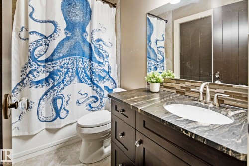 2767 Wheaton Drive, Edmonton, AB - Indoor Photo Showing Bathroom