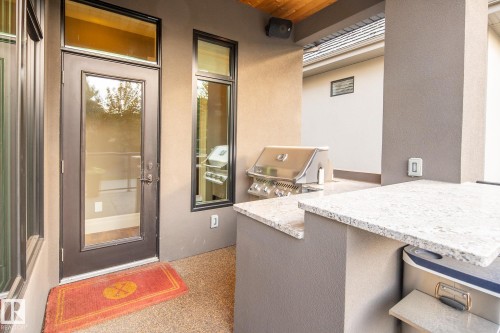 2767 Wheaton Drive, Edmonton, AB - Outdoor With Exterior