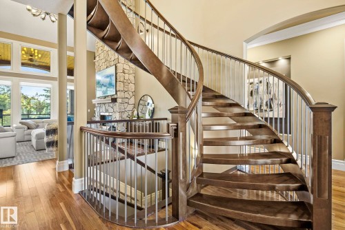 2767 Wheaton Drive, Edmonton, AB - Indoor Photo Showing Other Room