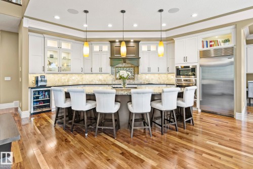 2767 Wheaton Drive, Edmonton, AB - Indoor Photo Showing Dining Room
