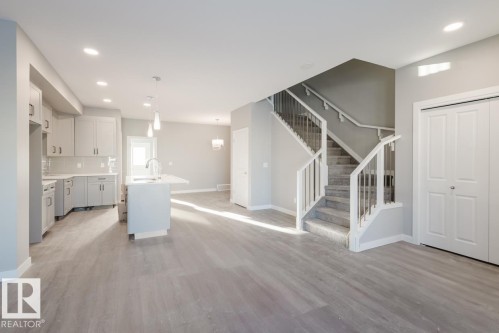 5418 69 Street  Beaumont, AB T4X 2Z7