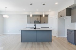 5107 71 Street  Beaumont, AB T4X 3E5