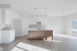 5107 71 Street  Beaumont, AB T4X 3E5