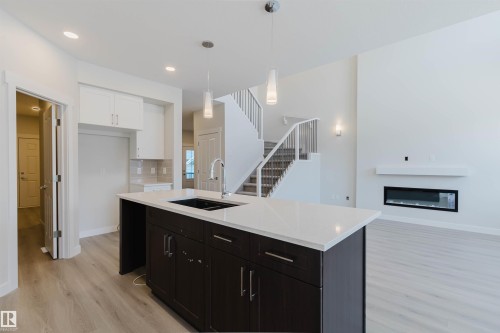 5407 Parc Reunis Way, Beaumont, AB - Indoor Photo Showing Kitchen With Double Sink With Upgraded Kitchen
