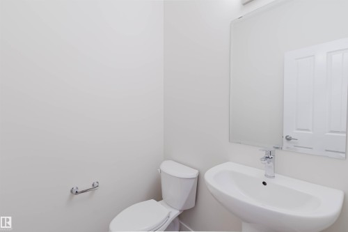 5407 Parc Reunis Way, Beaumont, AB - Indoor Photo Showing Bathroom