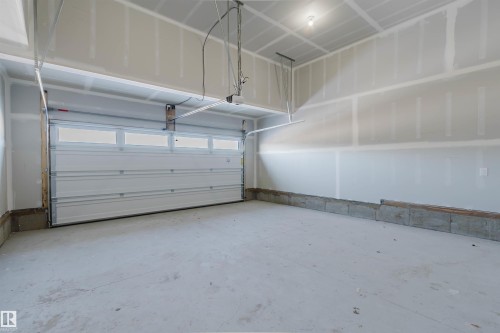 5407 Parc Reunis Way, Beaumont, AB - Indoor Photo Showing Garage
