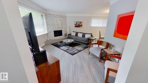 11708 130 Street, Edmonton, AB - Indoor Photo Showing Living Room With Fireplace