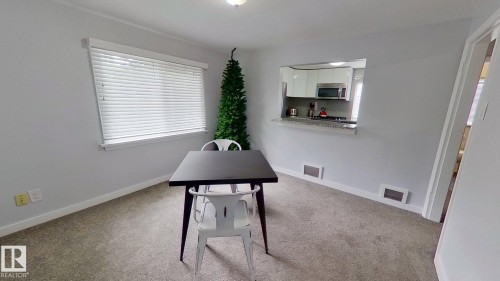 11708 130 Street, Edmonton, AB - Indoor