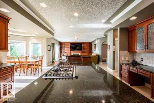 1320 119A Street, Edmonton, AB - Indoor