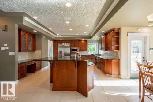 1320 119A Street, Edmonton, AB - Indoor Photo Showing Kitchen