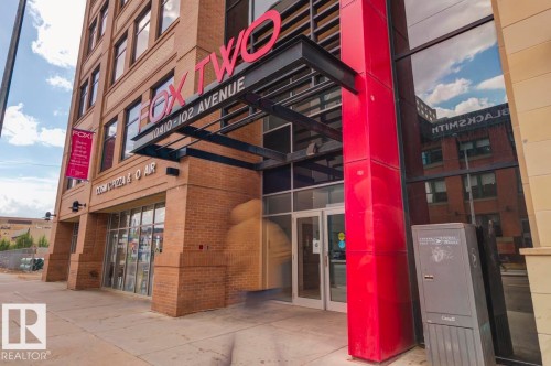 1707 10410 102 Avenue  Edmonton, AB T5J 0E9