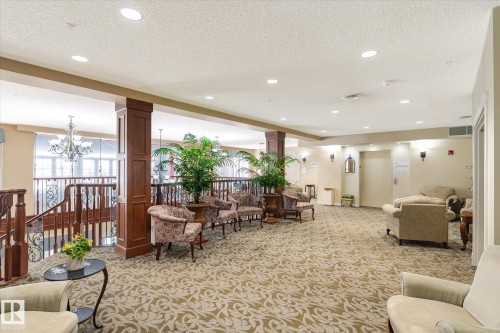 111 9820 165 Street, Edmonton, AB - Indoor