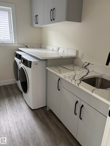 106 Edgefield Way, St. Albert, AB - Indoor Photo Showing Laundry Room
