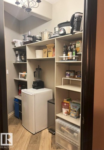 6004 32 Avenue, Beaumont, AB - Indoor