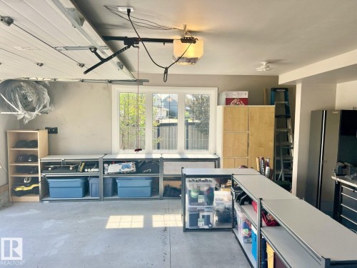 6004 32 Avenue, Beaumont, AB - Indoor Photo Showing Other Room