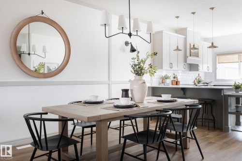 21204 25 Avenue, Edmonton, AB - Indoor Photo Showing Dining Room