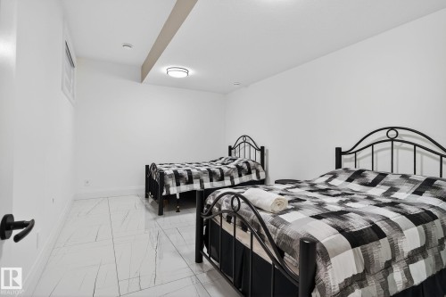 52355 Range Road 233, Rural Strathcona County, AB - Indoor Photo Showing Bedroom