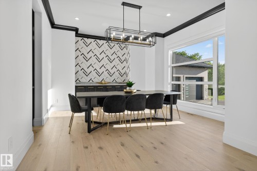 52355 Range Road 233, Rural Strathcona County, AB - Indoor Photo Showing Dining Room