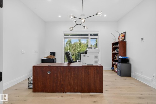 52355 Range Road 233, Rural Strathcona County, AB - Indoor