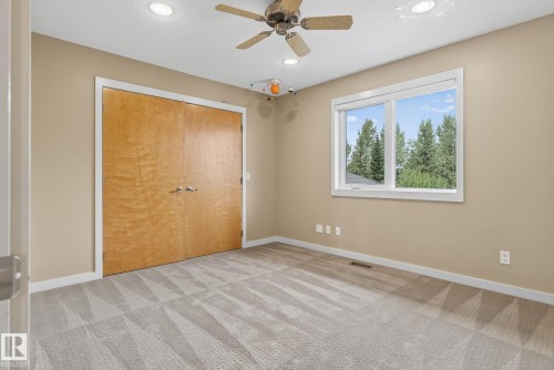 15860 41 Avenue, Edmonton, AB - Indoor Photo Showing Other Room