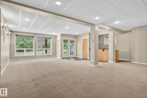 15860 41 Avenue, Edmonton, AB - Indoor